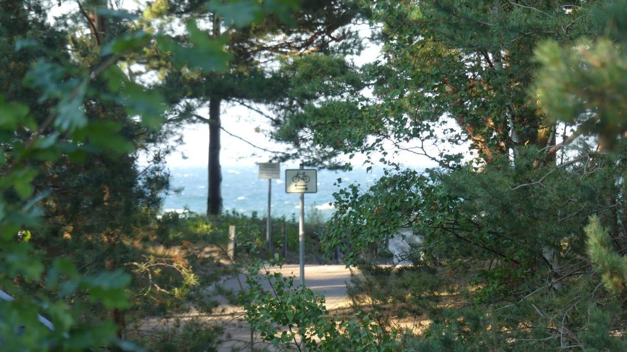 Zu Haus In Der Ferne Villa Baabe Luaran gambar
