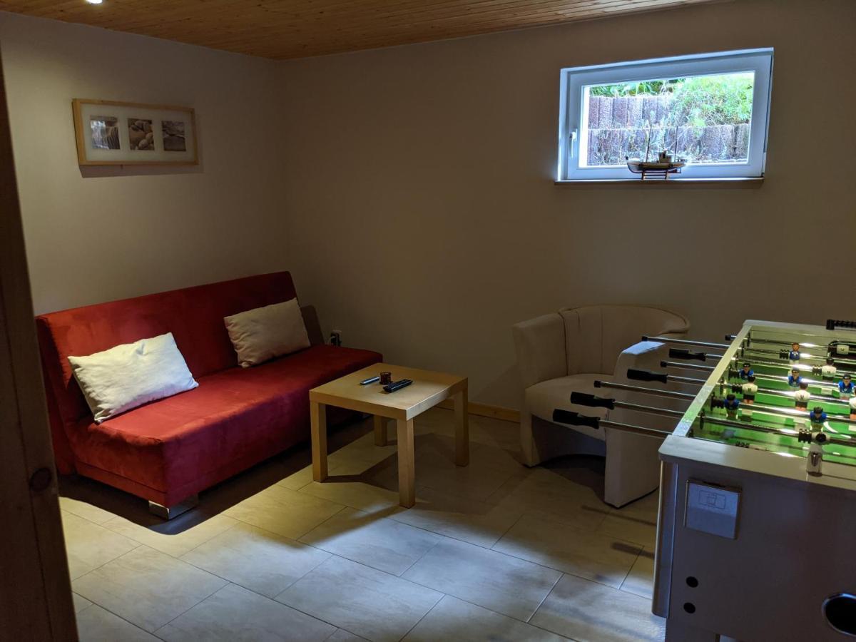 Zu Haus In Der Ferne Villa Baabe Luaran gambar
