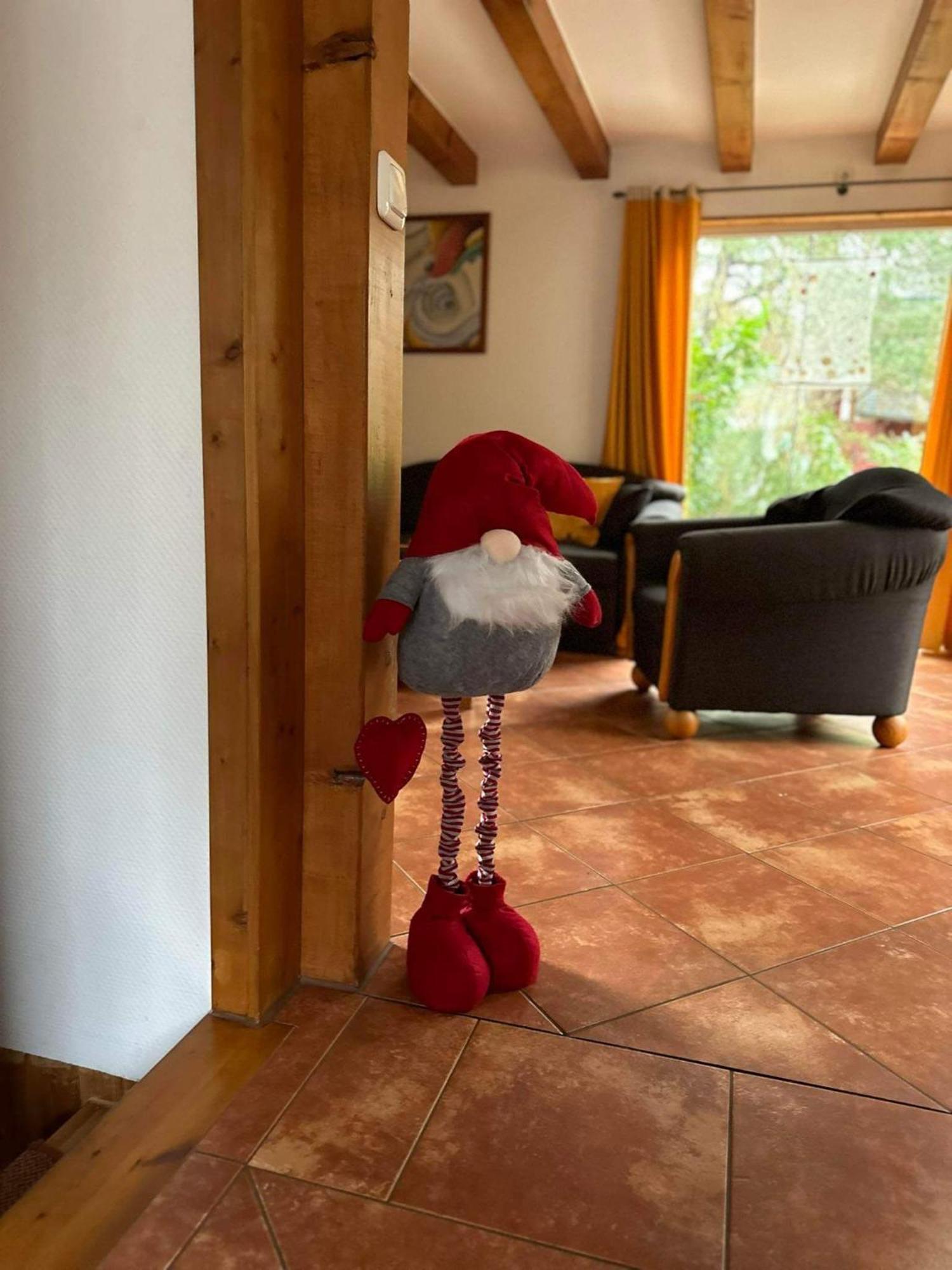 Zu Haus In Der Ferne Villa Baabe Luaran gambar